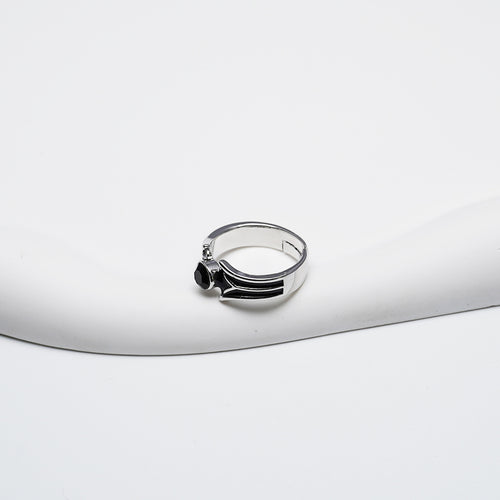 Black Rest Ring.
